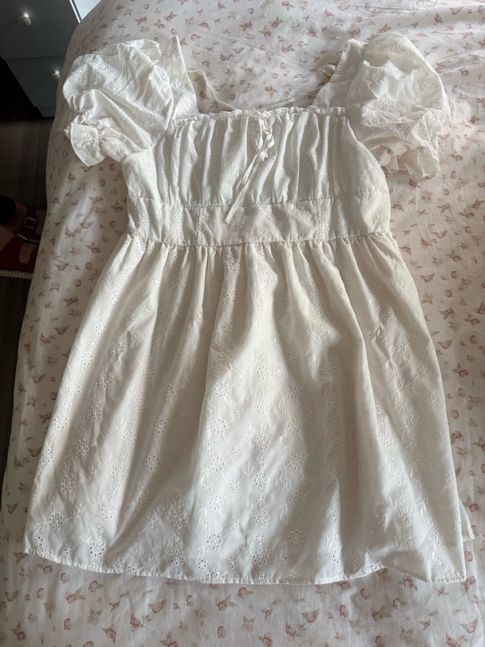 SHEIN White Eyelet Puff Sleeve Mini Dress